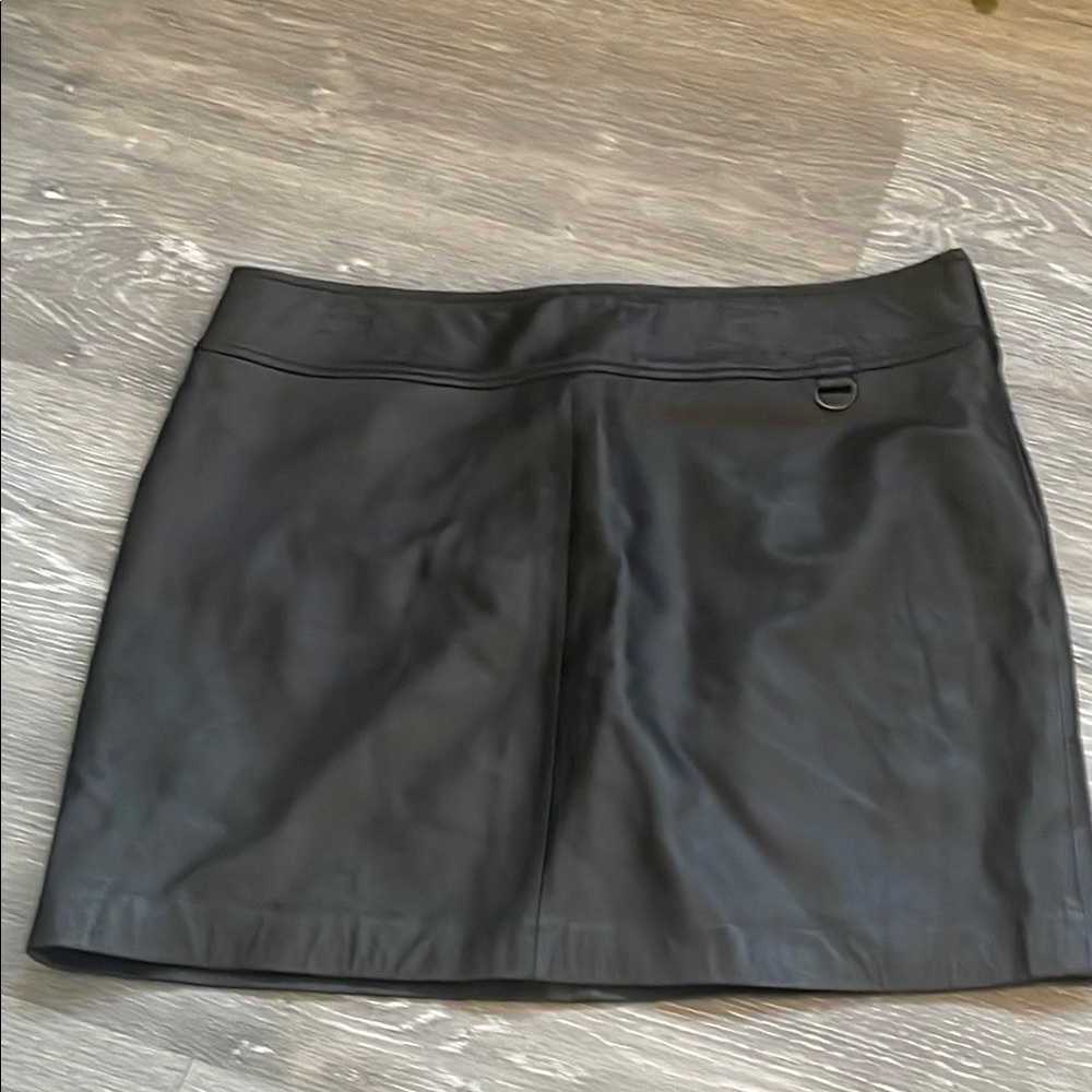 Apostrophe Black Pencil Mini Skirt for Work
